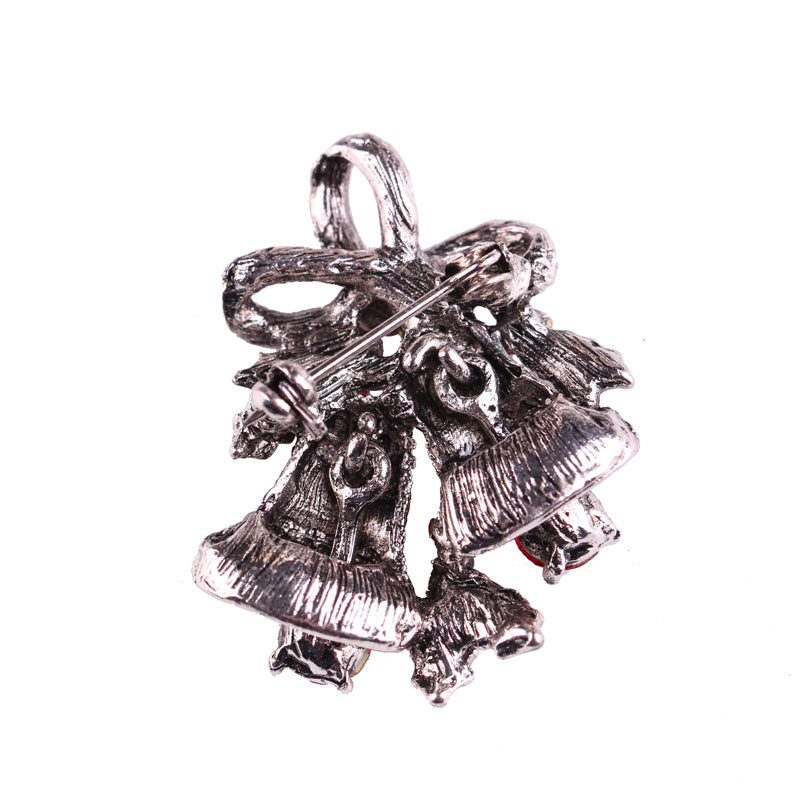 Fashionable Christmas Alloy Brooch Lapel Pin with Bell, Corsage Ornament for Accessories - Image 5