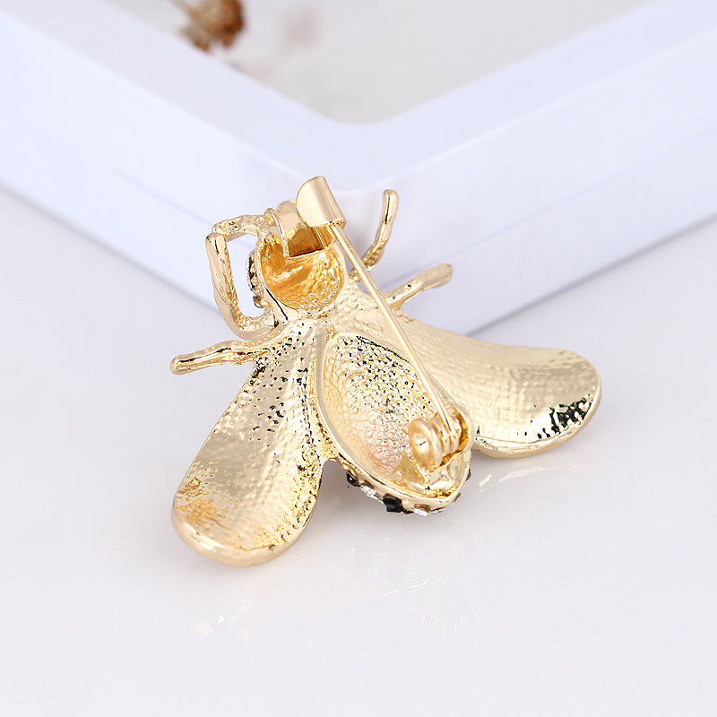 Korean Style 3D Eco-Friendly Alloy Pearl Full-Rhinestone Insect Bee Brooch Pin - Women's Fashion Lapel Accessory - Image 4