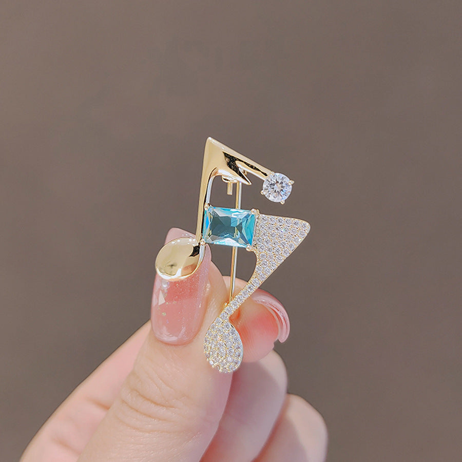 Elegant Anti-slip Brooch Pin – Minimalist Luxury Chest Clip For Women, Discreet Wardrobe Security Pin, Small Chic Decorative Brooch To Prevent Gaping, Premium Quality & Unique Design - Image 25