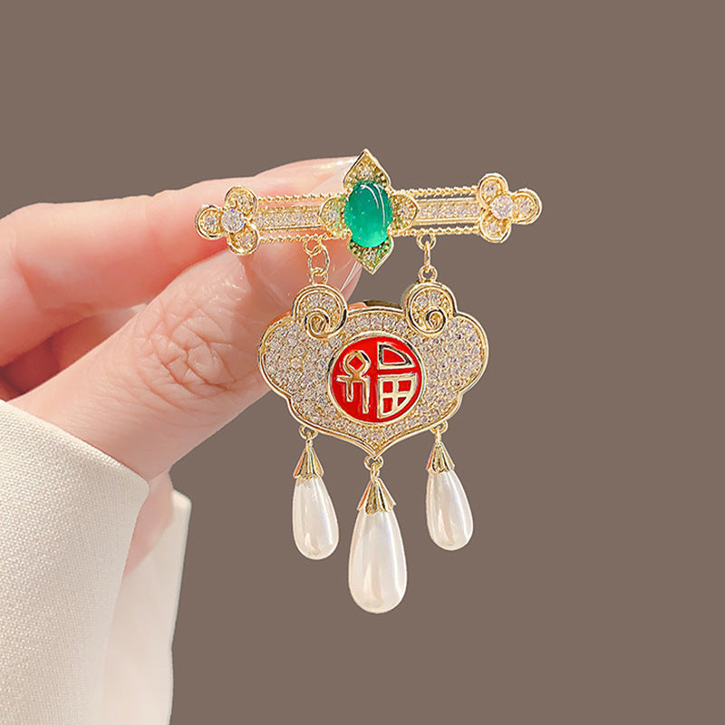 Elegant Anti-slip Brooch Pin – Minimalist Luxury Chest Clip For Women, Discreet Wardrobe Security Pin, Small Chic Decorative Brooch To Prevent Gaping, Premium Quality & Unique Design - Image 90