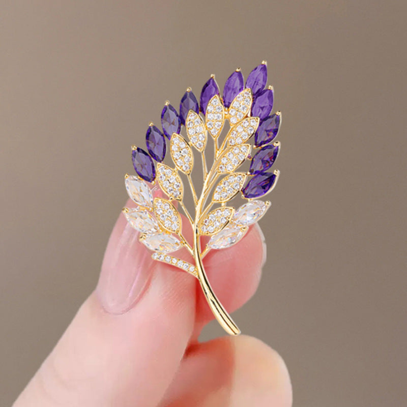 Elegant Anti-slip Brooch Pin – Minimalist Luxury Chest Clip For Women, Discreet Wardrobe Security Pin, Small Chic Decorative Brooch To Prevent Gaping, Premium Quality & Unique Design - Image 86