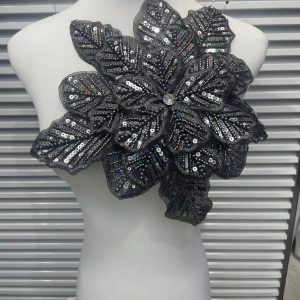 3D Extra-Large Snowflake Appliqué with 4-Layer Stiff Tulle, Fully Beaded & Sequined – Bold DIY Embellishment for Winter Wedding Dresses, Evening Gowns, Festival Costumes & Fashion Craft Projects