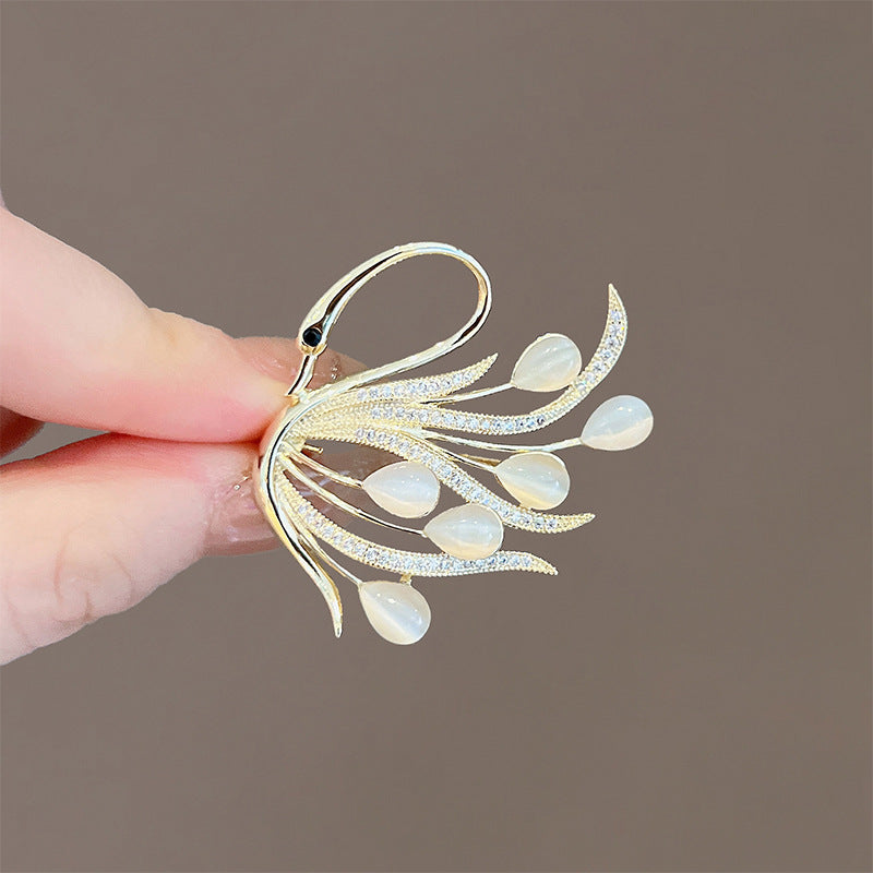 Elegant Anti-slip Brooch Pin – Minimalist Luxury Chest Clip For Women, Discreet Wardrobe Security Pin, Small Chic Decorative Brooch To Prevent Gaping, Premium Quality & Unique Design - Image 101