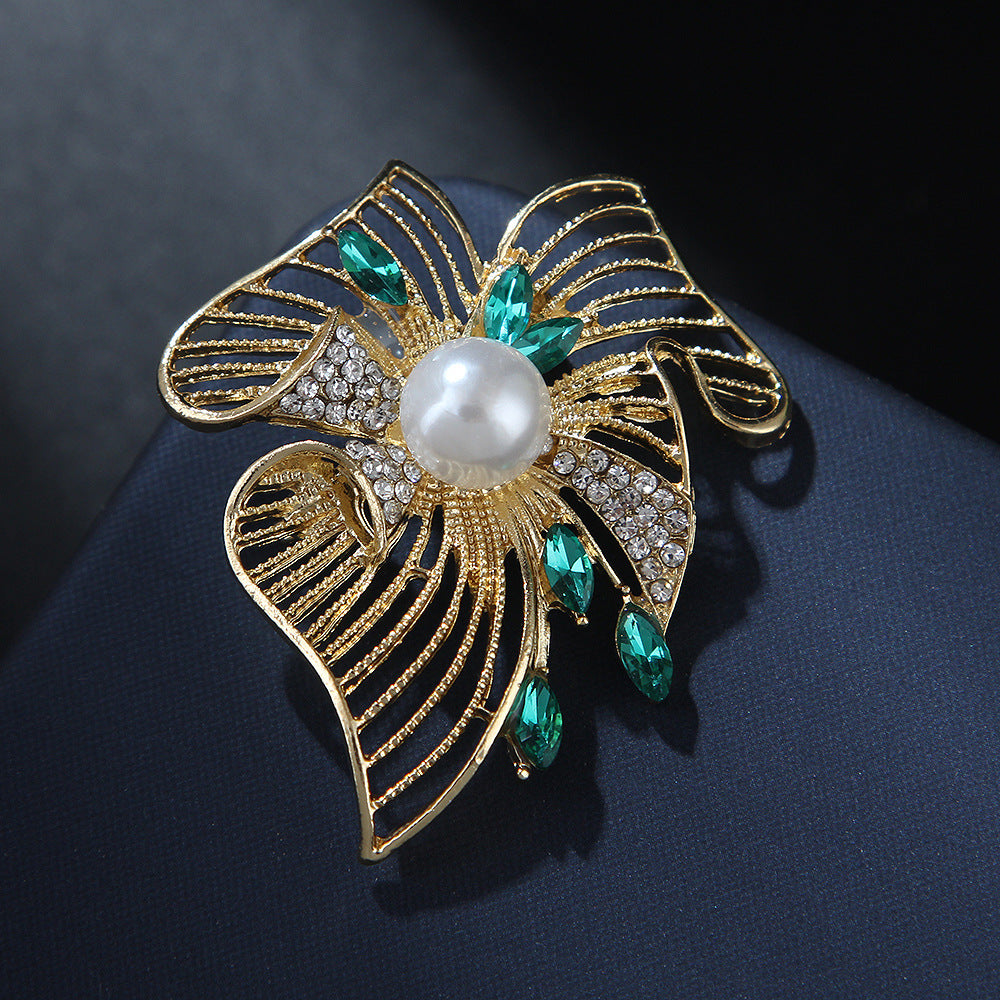 Luxury Vintage Emerald Pearl Brooch Pin | Heavy-Duty Niche Elegant Women's Accessory - Image 4