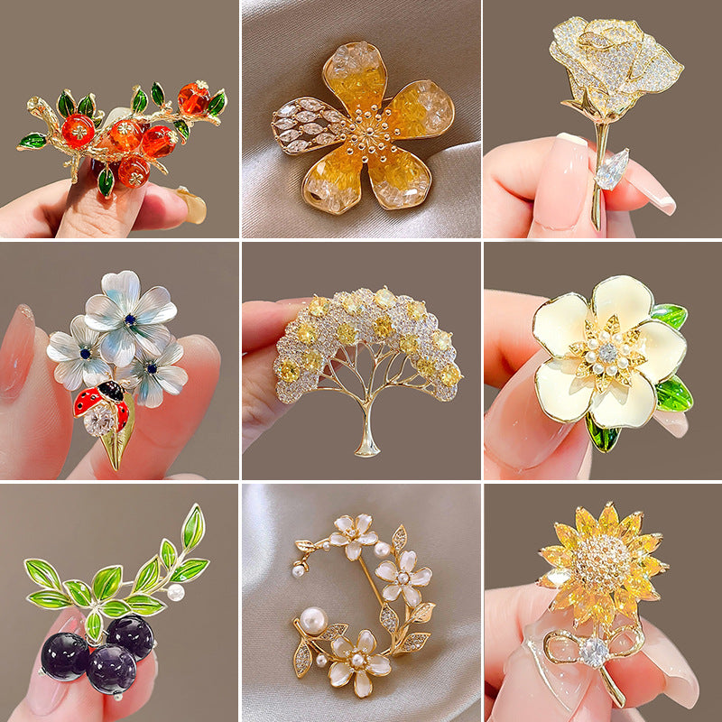 Elegant Anti-slip Brooch Pin – Minimalist Luxury Chest Clip For Women, Discreet Wardrobe Security Pin, Small Chic Decorative Brooch To Prevent Gaping, Premium Quality & Unique Design - Image 2