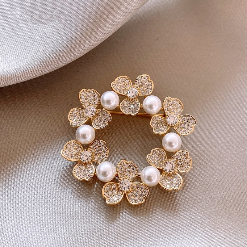 Elegant Anti-slip Brooch Pin – Minimalist Luxury Chest Clip For Women, Discreet Wardrobe Security Pin, Small Chic Decorative Brooch To Prevent Gaping, Premium Quality & Unique Design - Image 88